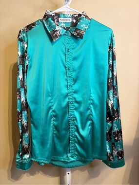 Ranch Dress’n size Medium